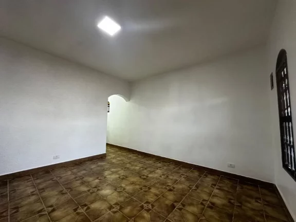 Imagem Sobrado com 3 dormitórios à venda, 207 m² por R$ 600.000,00 - Vila Mazza - Suzano/SP