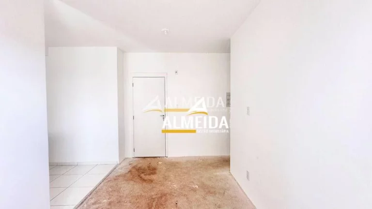 Imagem Apartamento com 2 dormitórios à venda, 48 m² por R$ 250.000,00 - Jardim Cherveson - Rio Claro/SP