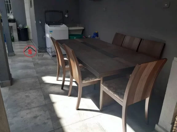 Imagem SOBRADO A VENDA NA VILA ZELINA Com Edícula e Churrasqueira