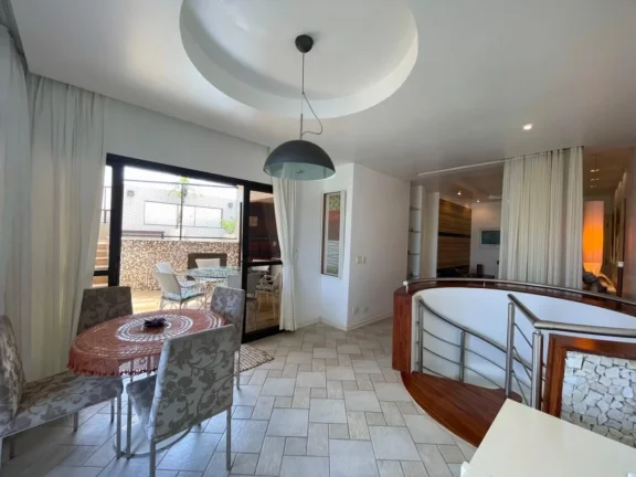 Imagem Cobertura de Luxo à Venda em Riviera de São Lourenço Módulo 03: 5 Quartos, 2 Suítes, 2 Vagas de Garagem, 243m² de Pura Sofisticação!