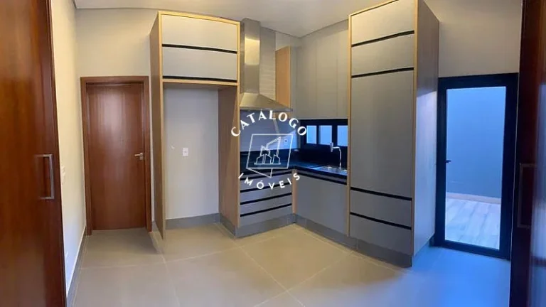 Imagem Casa em Condomínio a Venda no bairro Residencial e Empresarial Alphaville - Ribeirão Preto, SP