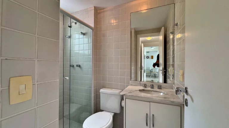 Imagem Apartamento com 2 dormitórios à venda, 68 m por R$ 2.400.000,00 - Riviera