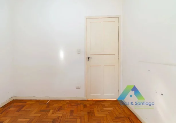 Imagem Casa com 3 Domitórios e 2 Banheiros em Vila das Mercês, São Paulo/SP