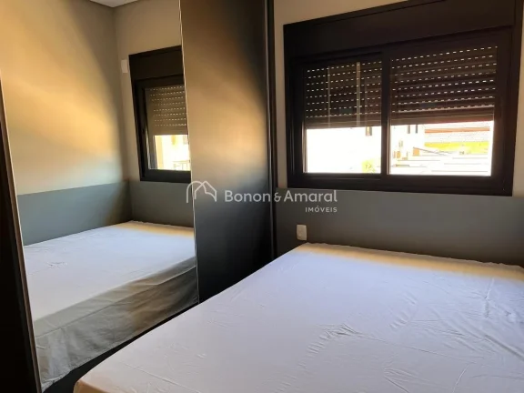 Imagem Este sobrado de aproximadamente 94m² no Condomínio Carpe Diem, no Parque Taquaral, reúne conforto...