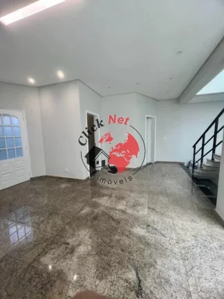 Imagem Lindo Sobrado à Venda na Vila Scarpelli – Santo André | 244m² | 3 Suítes | 5 Vagas