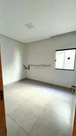 Imagem Casa para Venda em Trindade, Setor Cristina II, 2 dormitórios, 1 suíte, 2 banheiros, 2 vagas