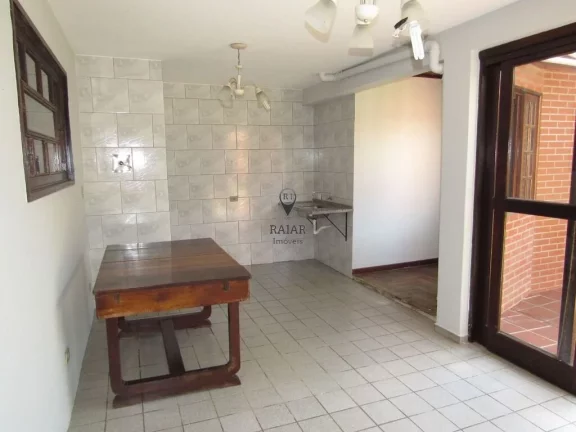 Imagem Casa Residencial/Comercial zoneamento ZR-3, no bairro Rebouças para Venda em Curitiba. CASA localiz... Imagem Casa Residencial/Comercial zoneamento ZR-3, no bairro Rebouças para Venda em Curitiba. CASA localiz...
