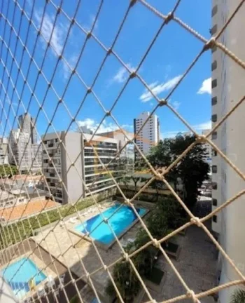 Imagem Apartamento com 120 m² de área útil. Conta com 3 dormitórios, sendo 1 suíte, além de um quarto...