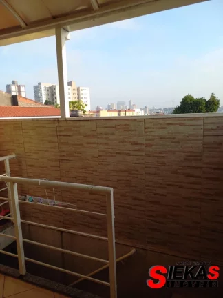 Imagem Excelente oportunidade! Casa em condomínio à venda na Vila Matilde, São Paulo-SP, com 3 quartos, 1 suíte, 2 banheiros, 4 vagas de garagem e 198m².