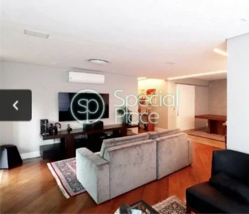 Imagem Apartamento com 200m², 04dormitórios, 04 suítes, 06 banheiros, 03 vagas de garagem. Prédio com l...