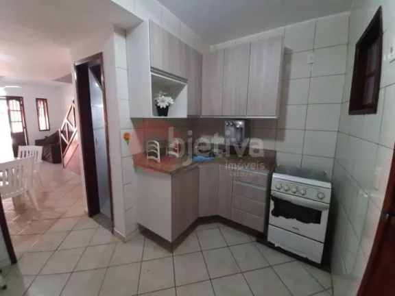 Imagem Casa com 2 dormitórios à venda, 100 m² por R$ 550.000,00 - Peró - Cabo Frio/RJ