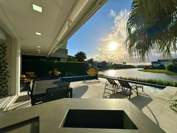 Imagem Casa em Condominio 5 Dormitórios - Bairro xangri-la