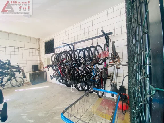 Imagem Apartamento à venda em Praia Grande-SP, bairro Ocian: 1 quarto, 1 sala, 1 banheiro, 1 vaga, 28m². Venha conferir!