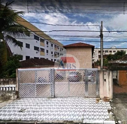 Imagem Sobrado com 2 dormitórios à venda, 64 m² por R$ 180.000,00 - Parque São Vicente - São Vicente/SP