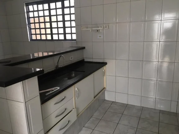 Imagem Excelente casa residencial para locação com ótima localização, 2 dormitórios com ventilador te...