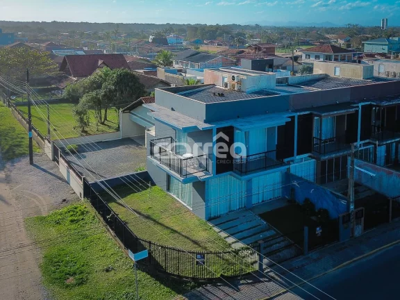 Imagem Sobrado frente mar | Salinas | Bal. Barra do Sul