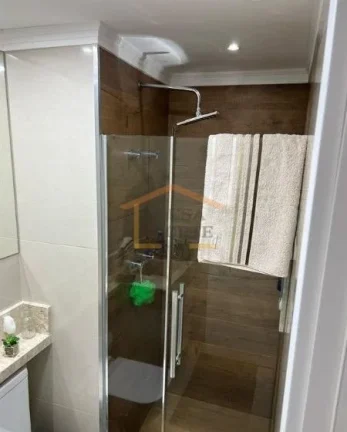 Imagem Apartamento amplo e aconchegante, 2 dormitórios, sendo 1 suíte, com armários planejados, 2 banhei...
