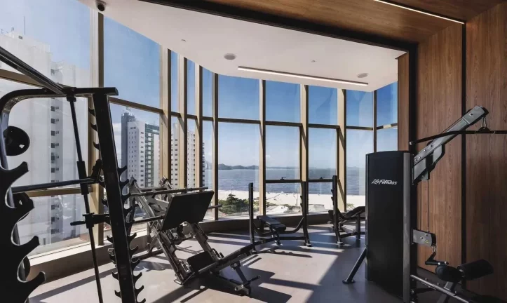 Imagem Cobertura Duplex com 7 suítes e 4 vagas de garagem em Balneário Camboriú SC