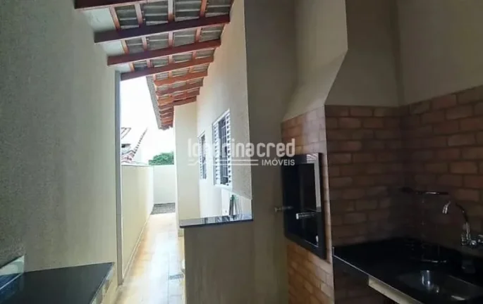 Imagem Linda Casa no Residencial do Café com 2 Dormitórios, Suíte e 125m² de Conforto