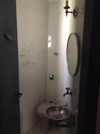 Imagem Casa no Res. Alpha 6 - 630m²