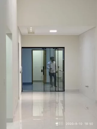 Imagem Casa para Venda em Maringá, Jardim Fregadoli, 3 dormitórios, 1 suíte, 1 banheiro