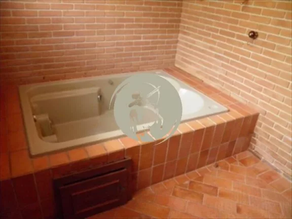 Imagem SALA 3 AMBIENTES COM LAREIRA, COZINHA AMERICANA, WC SOCIAL, LAVABO, SACADA, SUÍTE MASTER COM SALA D...