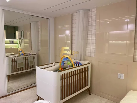 Imagem UM GIGANTE APARTAMENTO COM 330M² NA PRAIA DA COSTA.