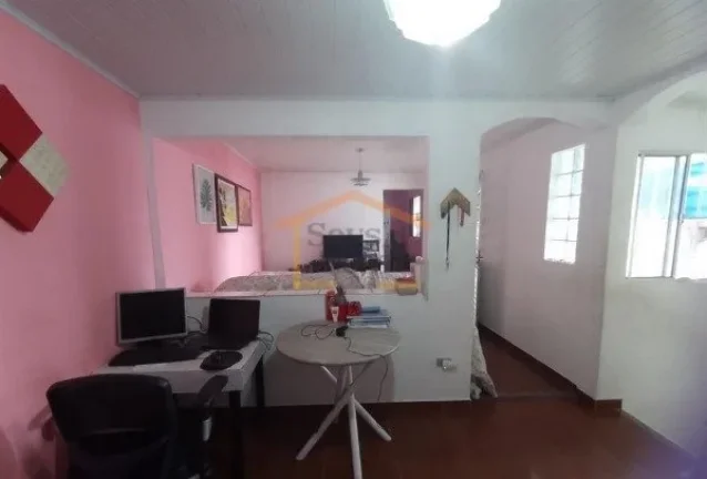 Imagem Casa térrea, 2 dormitórios, sala, cozinha, banheiro, 1 vaga de garagem. 90m².

Localizado a 800 m...