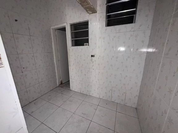 Imagem Ótima casa com dois dormitórios na Guilhermina - Praia Grande.