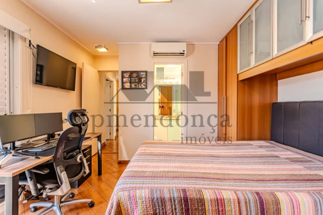 Imagem Apartamento na Pompéia com 110 m², 3 Dormitórios (1suíte) e 2 vagas.