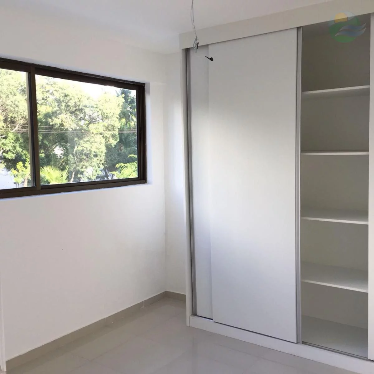 Imagem Apartamento 04 quartos, porcelanato, nascente, andar baixo, para venda, em Setubal, Boa Viagem - Recife.