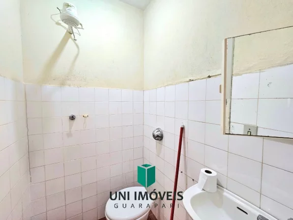 Imagem Imperdível ! Amplo apto 3 quartos tendo 2 vagas de garagem há poucos passos da Praia do Morro !
