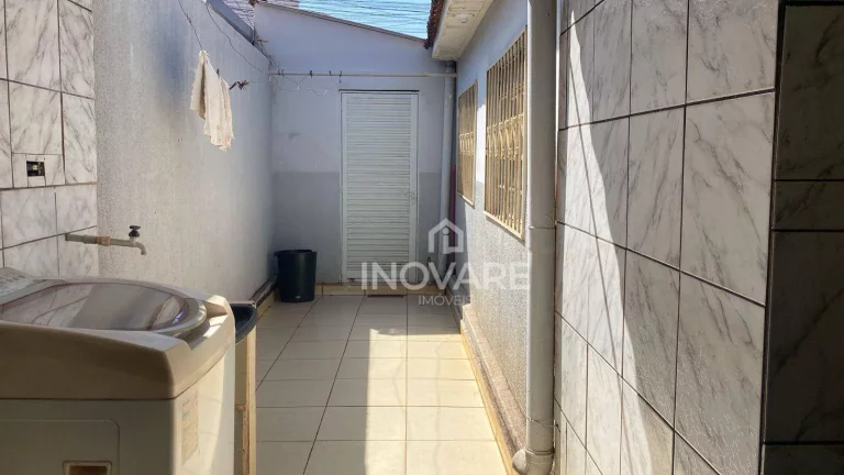 Imagem Casa com 2 dormitórios à venda, 250 m² por R$ 850.000,00 - Setor Bela Vista - Itumbiara/GO
