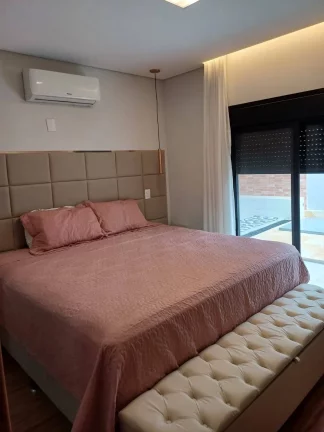 Imagem Casa Assobradada no Condomínio Villa Real