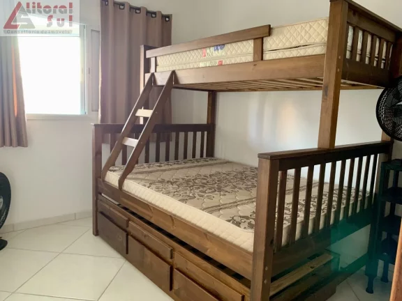 Imagem Imperdível oportunidade! Apartamento à venda em Praia Grande-SP, bairro Ocian, 2 quartos, 1 suíte, 2 banheiros, 1 vaga e 70m². Confira!