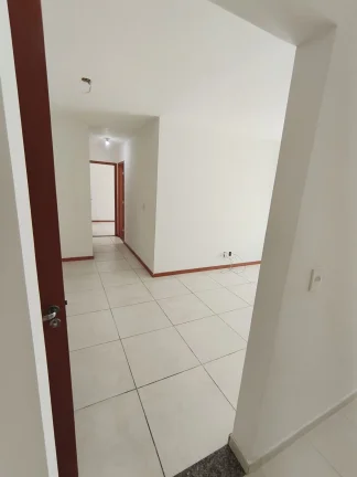 Imagem Condomínio Jardim Alcântara 2 - Apartamento com 2 quartos (1 suíte) e sacada em Santa Luzia, São Gonçalo/RJ