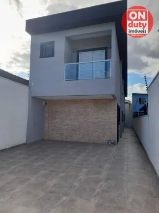 Imagem Sobrado com 2 dormitórios à venda, 52 m² por R$ 290.000,00 - Parque Bitaru - São Vicente/SP