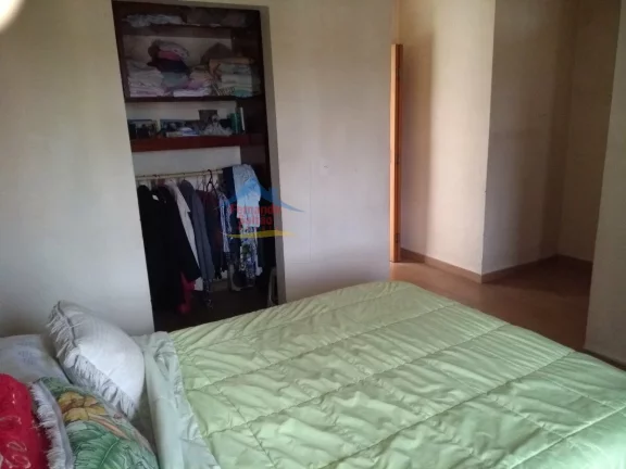Imagem Sobrado-Padrao-para-Venda-em-Vila-Lucinda-Santo-Andre-SP