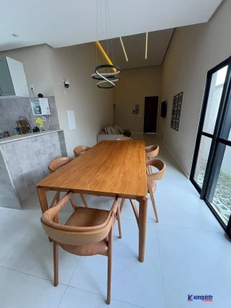 Imagem VENDO / ALUGO CASA DE 3 DORMITÓRIOS SENDO UMA SUÍTE COM CLOSET NO SIM