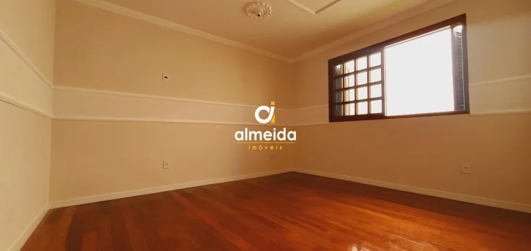 Imagem APARTAMENTO AMPLO 4 DORMITÓRIOS