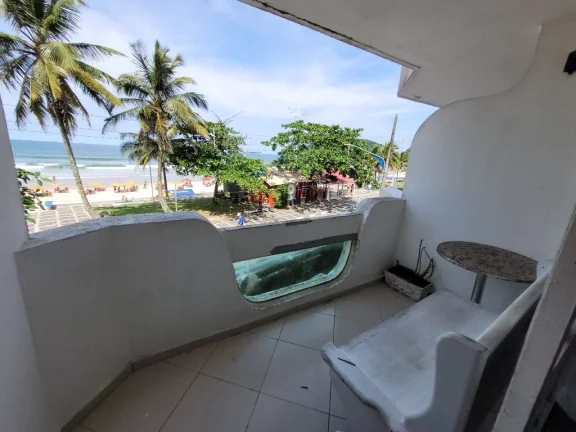 Imagem APARTAMENTO TOTALMENTE REFORMADO A 50 METROS DO MAR, 2 DORMITORIOS, 1 VAGA, TOMBO.