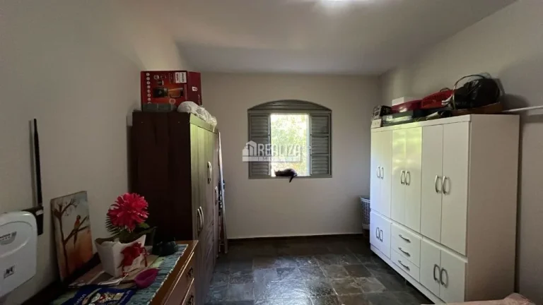 Imagem Casa com 4 dormitórios no Recreio dos Bandeirantes em Uberaba