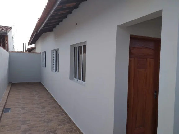 Imagem Casa para Venda em Itanhaém, Tupy, 2 dormitórios, 1 suíte, 1 banheiro, 2 vagas