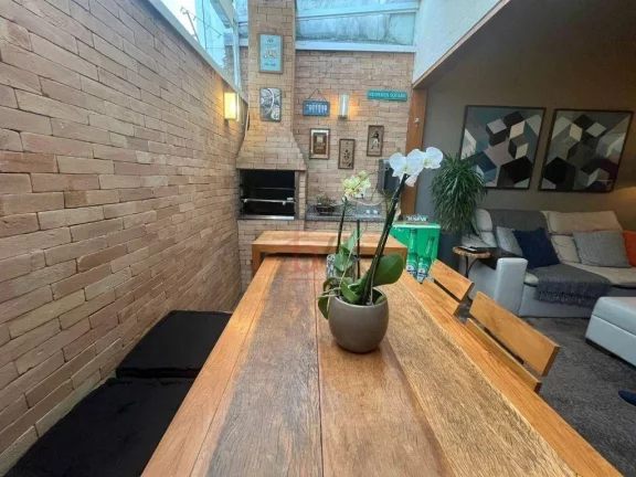 Imagem Casa à venda em Condominio fechado Real Parque - SP