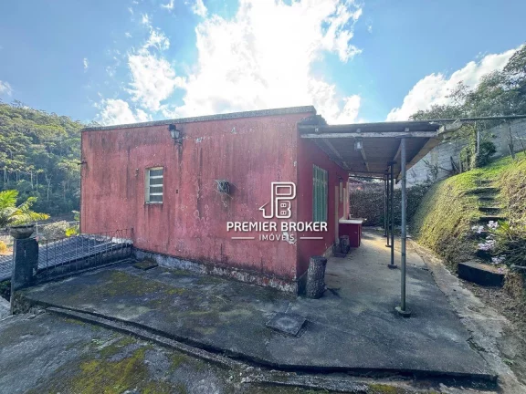 Imagem Casa com 2 dormitórios à venda, 130 m² por R$ 300.000,00 - Albuquerque - Teresópolis/RJ