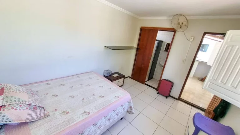 Imagem Casa de Rua no Robalo: 5 Suítes, Piscina e Salão de Festas à Venda