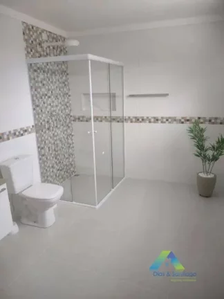 Imagem Sobrado com 4 dormitórios, 4 banheiros e com piscina em Bosque da Saúde/SP!