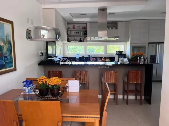 Imagem Casa Térrea à Venda no Residencial Quaresmeiras - Alphaville Campinas

Se você busca conforto, so...