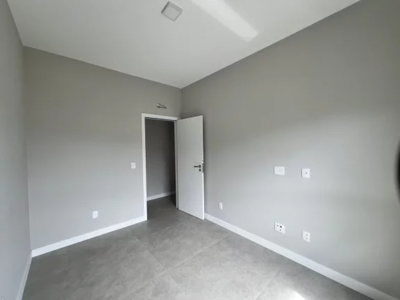 Imagem Apartamento para Venda em Florianópolis / SC no bairro Cachoeira do Bom Jesus