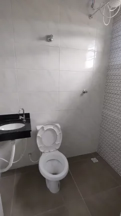 Imagem Sobrado de Condomínio com 2 dorms, Balneário Itaguai, Mongaguá - R$ 285 mil, Cod: 2222